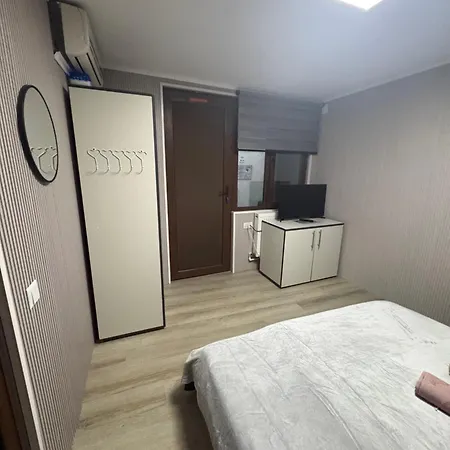 Casa Elena Cuza Гостевой дом